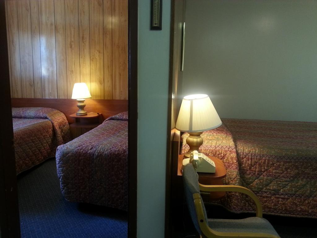 Evening Star Motel Greenwood Bilik gambar