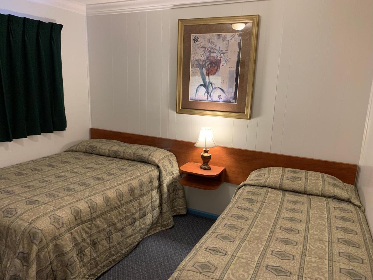 Evening Star Motel Greenwood Luaran gambar
