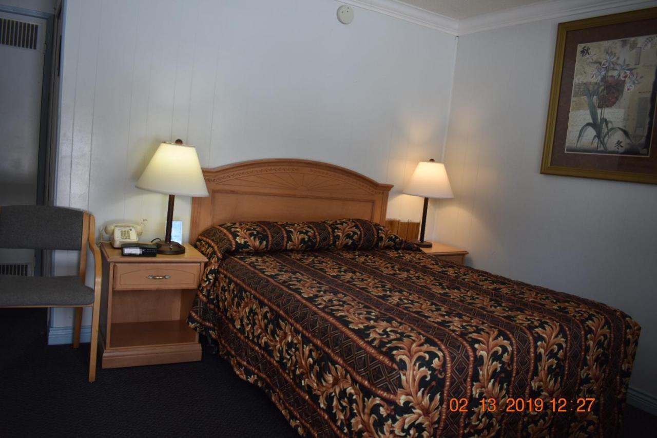 Evening Star Motel Greenwood Luaran gambar