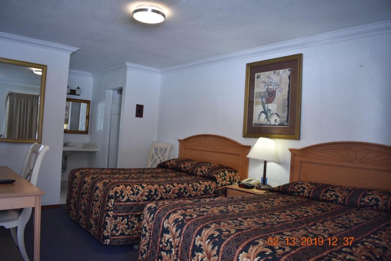 Evening Star Motel Greenwood Luaran gambar